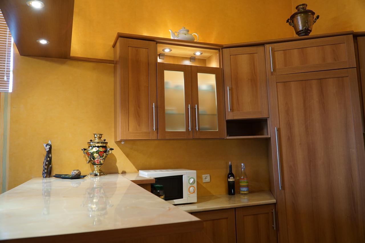 4Bd Appartaments With Cozy Garden Tbilisi ภายนอก รูปภาพ